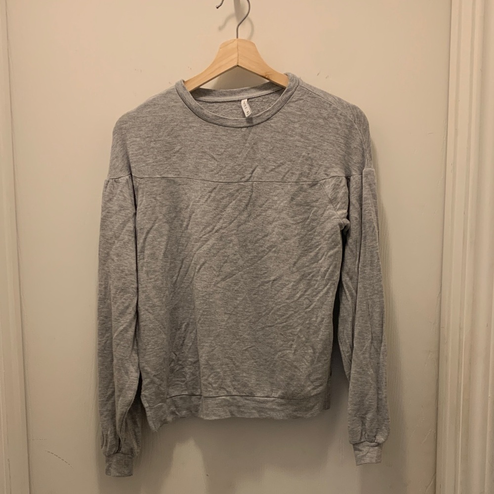 Z Supply Light Gray Women's Crewneck Sweater